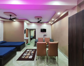 Lovely 2BHK serviced apartment near Gariahat