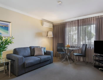 The Peninsula Riverside Serviced Apartments